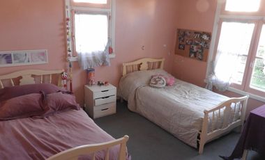 En Venta - Gran Chalet Apto Para Emprendimiento en Pleno Constitución