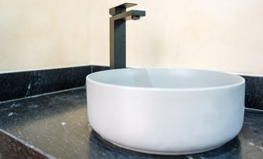 Casa con alberca privada, Jardin y cocina equipada, residencial de lujo con amen
