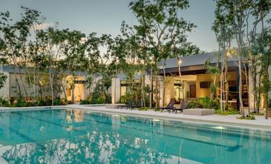 Casa con alberca privada, Jardin y cocina equipada, residencial de lujo con amen