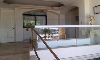 EN VENTA CASA EN ACAPULCO DORADO, FRACCIONAMIENTO MOZIMBA, VISTA A LA BAHIA