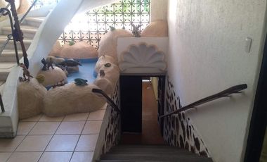 EN VENTA CASA EN ACAPULCO DORADO, FRACCIONAMIENTO MOZIMBA, VISTA A LA BAHIA