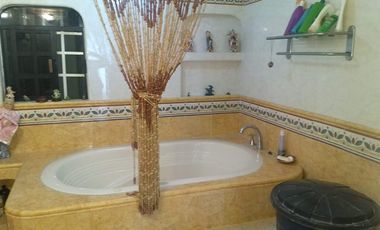 EN VENTA CASA EN ACAPULCO DORADO, FRACCIONAMIENTO MOZIMBA, VISTA A LA BAHIA