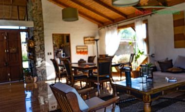 Parcela en Venta en Parcela con hermosa casa en venta en sector Chamonate