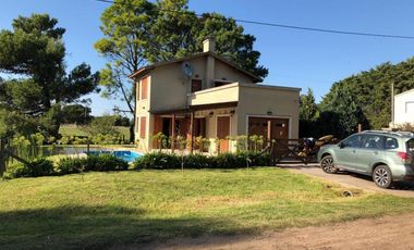Casa en venta en Barrio Las Lomas