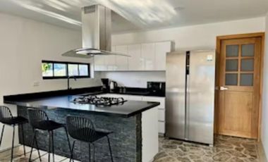 casa campestre en arriendo en la mina. Cod A9433172