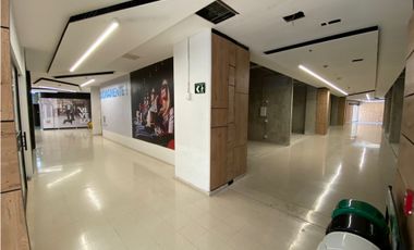 LOCAL COMERCIAL EN LA CALERA