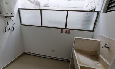 apartamento en arriendo en centro. Cod A514176