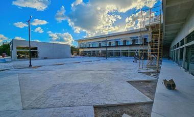 Local Comercial · Av. Prolongación La Luna con Huayacán · Doble Altura · Bulan