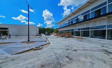 Local Comercial · Av. Prolongación La Luna con Huayacán · Doble Altura · Bulan
