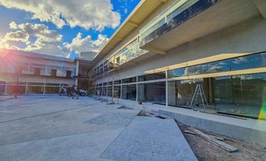 Local Comercial · Av. Prolongación La Luna con Huayacán · Doble Altura · Bulan