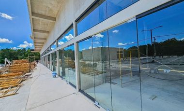 Local Comercial · Av. Prolongación La Luna con Huayacán · Doble Altura · Bulan