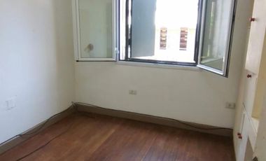 IMPERDIBLE PROPIEDAD A REFACCIONAR EN VENTA EN MICRO CENTRO DE POSADAS. OPORTUNIDAD PARA COMERCIANTES E INVERSORES.-
