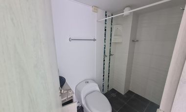 apartamento en arriendo en la tablaza. Cod A512307