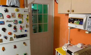 Sea Confiable Vende Casa en Urbanización Torremolinos