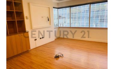 SE ARRIENDA MEDIO PISO EN BARRIO EL GOLF