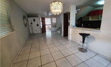 CASA CONDADO DEL REY 3 RECAMARAS, 198 mts