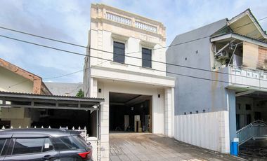 Rumah 1 Lt Luas 8 Menit ke Gerbang Tol Koja Barat Hadap Utara J-43455