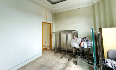 Rumah 1 Lt Luas 8 Menit ke Gerbang Tol Koja Barat Hadap Utara J-43455