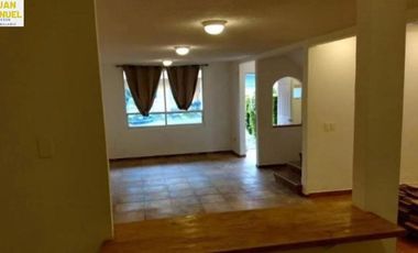 Casa en venta en Cuajimalpa Remate.