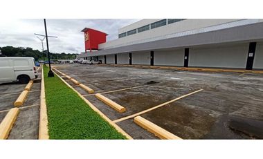 Se Alquila Local de 424mt2 en Condado del Rey