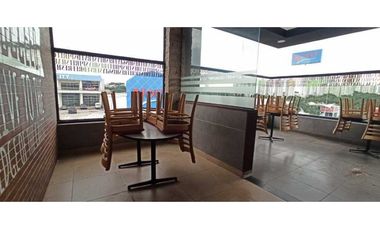 Se Alquila Local de 424mt2 en Condado del Rey