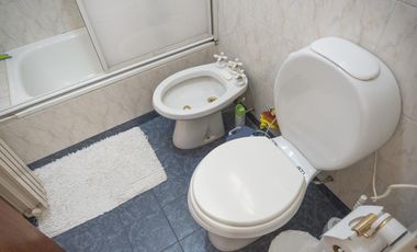 Casa en venta 6 ambientes con cochera en Florida Oeste