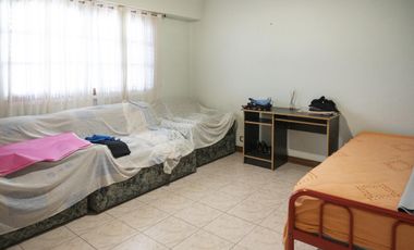 Casa en venta 6 ambientes con cochera en Florida Oeste