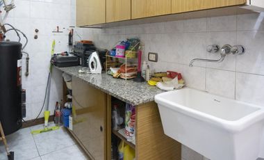 Casa en venta 6 ambientes con cochera en Florida Oeste