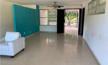 ALQUILER DE CASA AMOBLADA EN MIRAFLORES PENONOMÉ