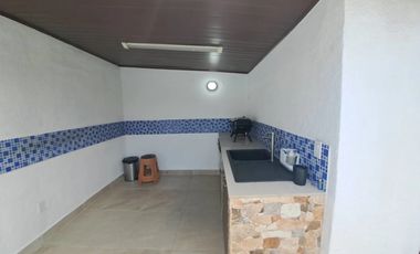 VENDO CASA JUAN DIAZ