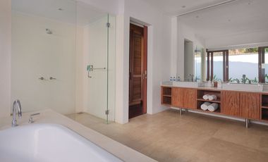 Freehold - A Rare Absolute Beachfront Luxury Estate on Bali's West Coast, Tabanan, Bali
