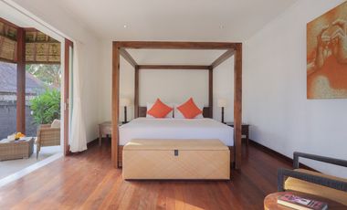 Freehold - A Rare Absolute Beachfront Luxury Estate on Bali's West Coast, Tabanan, Bali