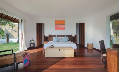 Freehold - A Rare Absolute Beachfront Luxury Estate on Bali's West Coast, Tabanan, Bali