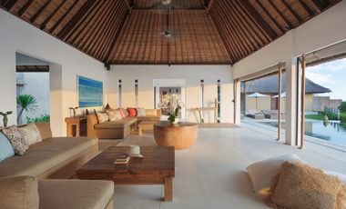 Freehold - A Rare Absolute Beachfront Luxury Estate on Bali's West Coast, Tabanan, Bali
