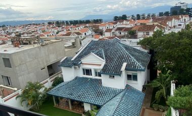 casa en arriendo en altos del cacique. Cod A120650