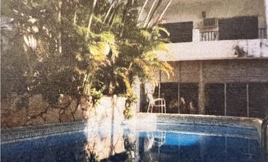 IMPORTANTE PROPIEDAD SOBRE AV ROQUE PEREZ