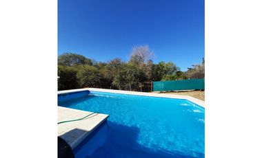 VENTA- CASA 1 DORM. + PILETA-LA GRANJA, CÓRDOBA