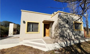 VENTA- CASA 1 DORM. + PILETA-LA GRANJA, CÓRDOBA