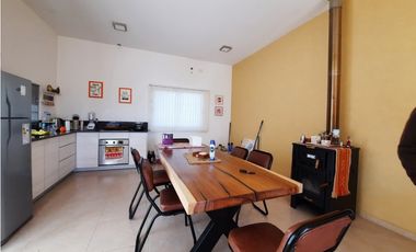 VENTA- CASA 1 DORM. + PILETA-LA GRANJA, CÓRDOBA