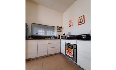 VENTA- CASA 1 DORM. + PILETA-LA GRANJA, CÓRDOBA