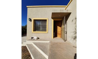 VENTA- CASA 1 DORM. + PILETA-LA GRANJA, CÓRDOBA