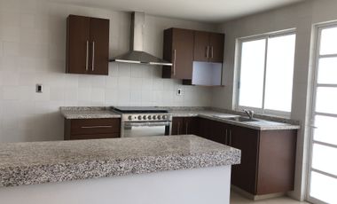 Hermosa casa PREMIUM en PRE VENTA con opción a recamara en planta baja (terminela a su gusto)