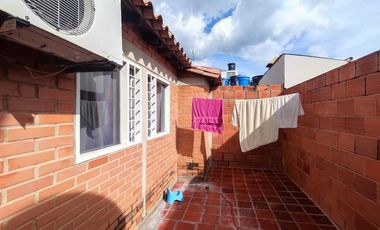 casa en venta en villa del rosario. Cod V27891