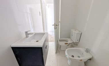 Venta - Casa - 4 dormitorios -   Rosario