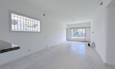 Venta - Casa - 4 dormitorios -   Rosario