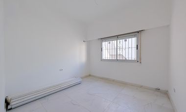 Venta - Casa - 4 dormitorios -   Rosario