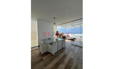 Tu Casa De Playa Con Piscina Y Vista Privilegiada Al Mar En Exclusivo Condominio Club “Las Palmeras” - Cerro Azul