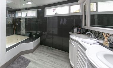 casa en venta en camino al meta. Cod V3917