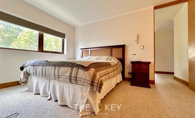 Depto. Orilla de Lago Villarrica en Venta de 4 dorm.