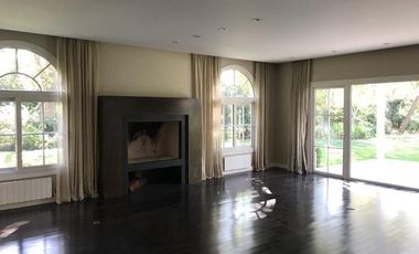 OPORTUNIDAD! Casa en San Jorge Village